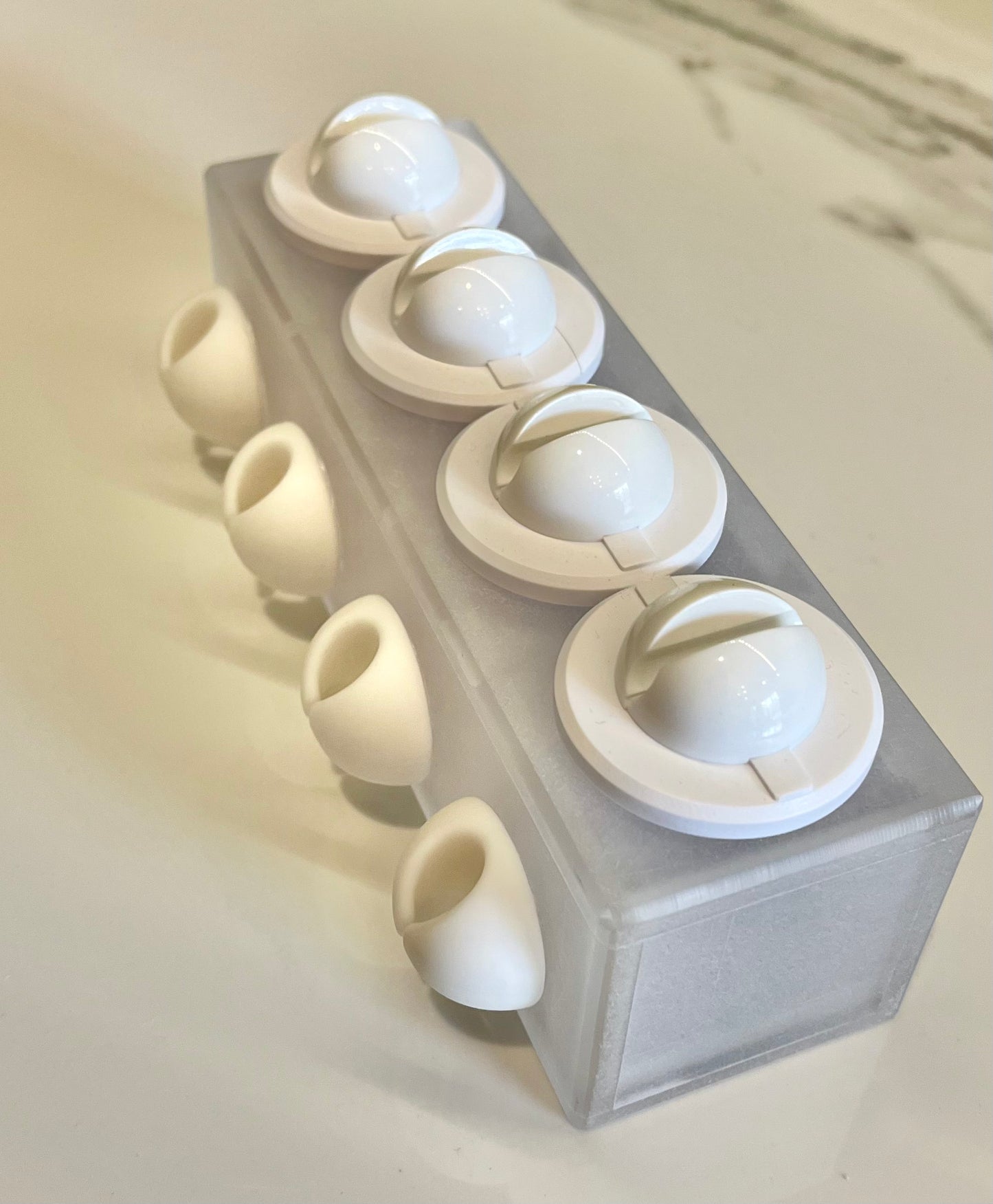 BRIVO 4-Syringe Holder