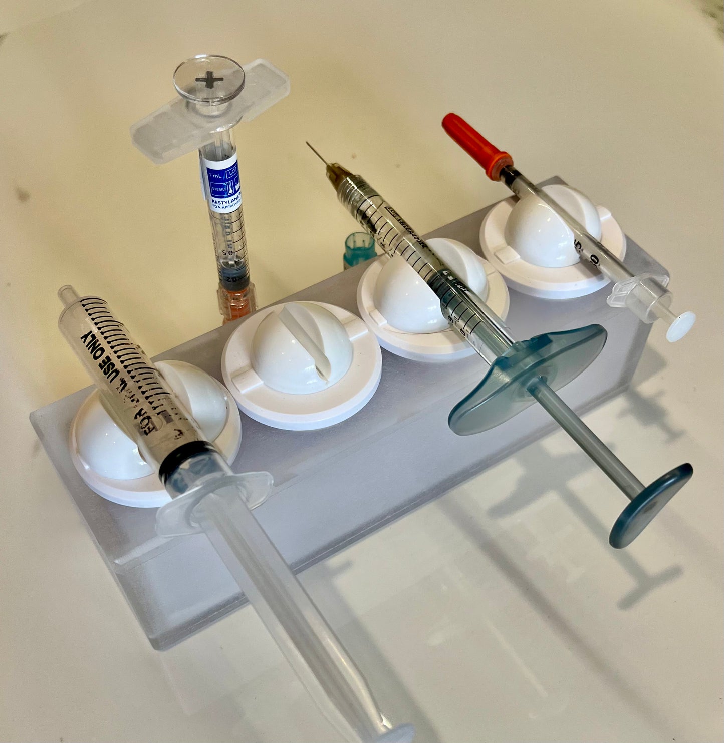 BRIVO 4-Syringe Holder